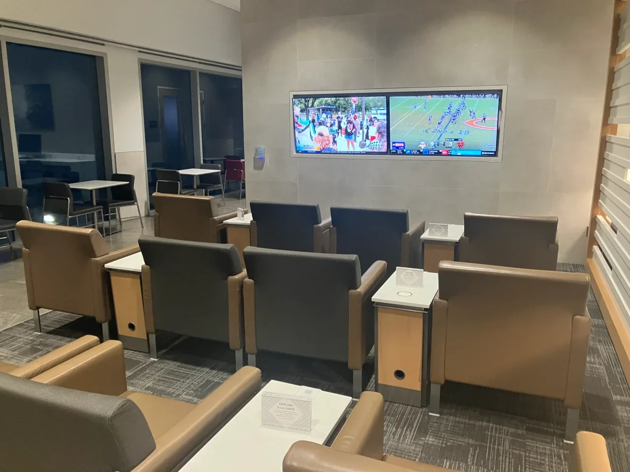 AA LAX Flagship Lounge