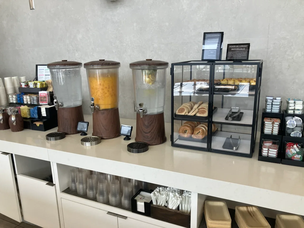 Food and beverage at the LAX TBIT temporary Admirals Club