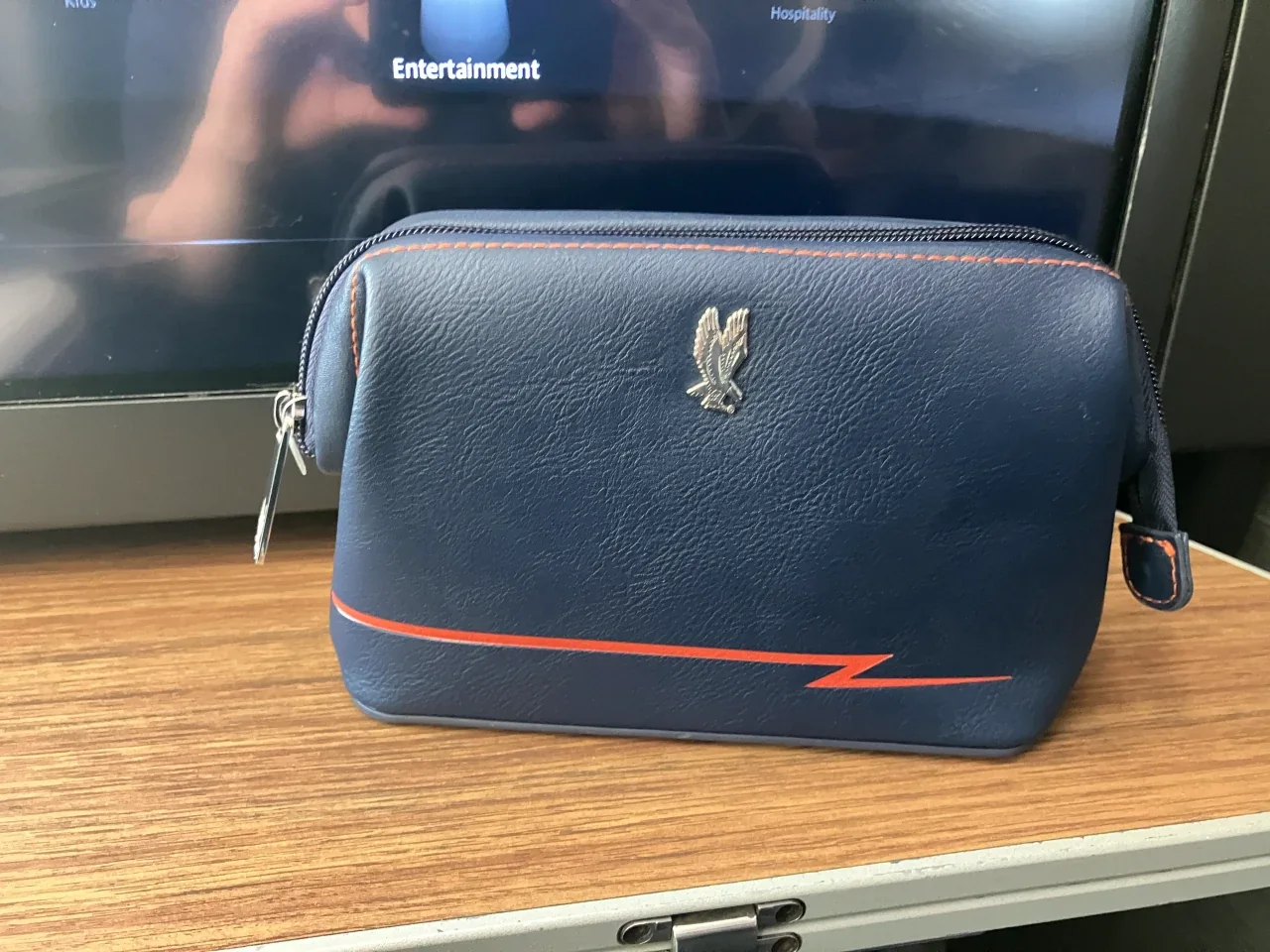 AA 235 FCO–JFK centennial amenity kit